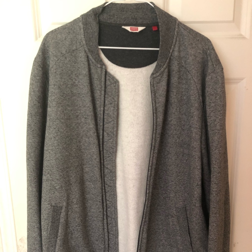 Lightweight bomber jacket/sweater